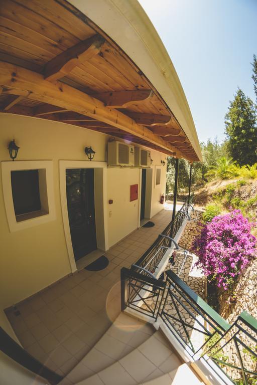 Althea Studios Lefkada Agios Nikitas Room photo