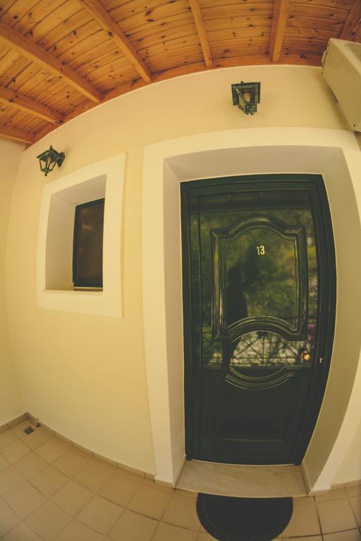 Althea Studios Lefkada Agios Nikitas Room photo